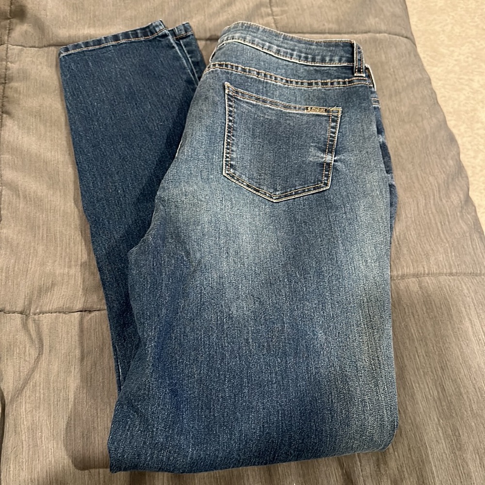 JLO high rise skinny jeans - Picture 2 of 3